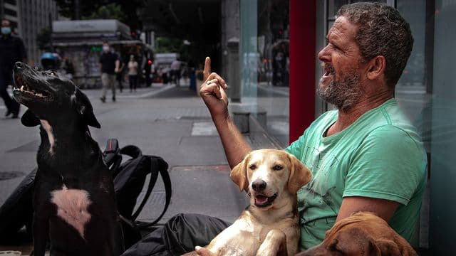 Como ajudar a população de rua?