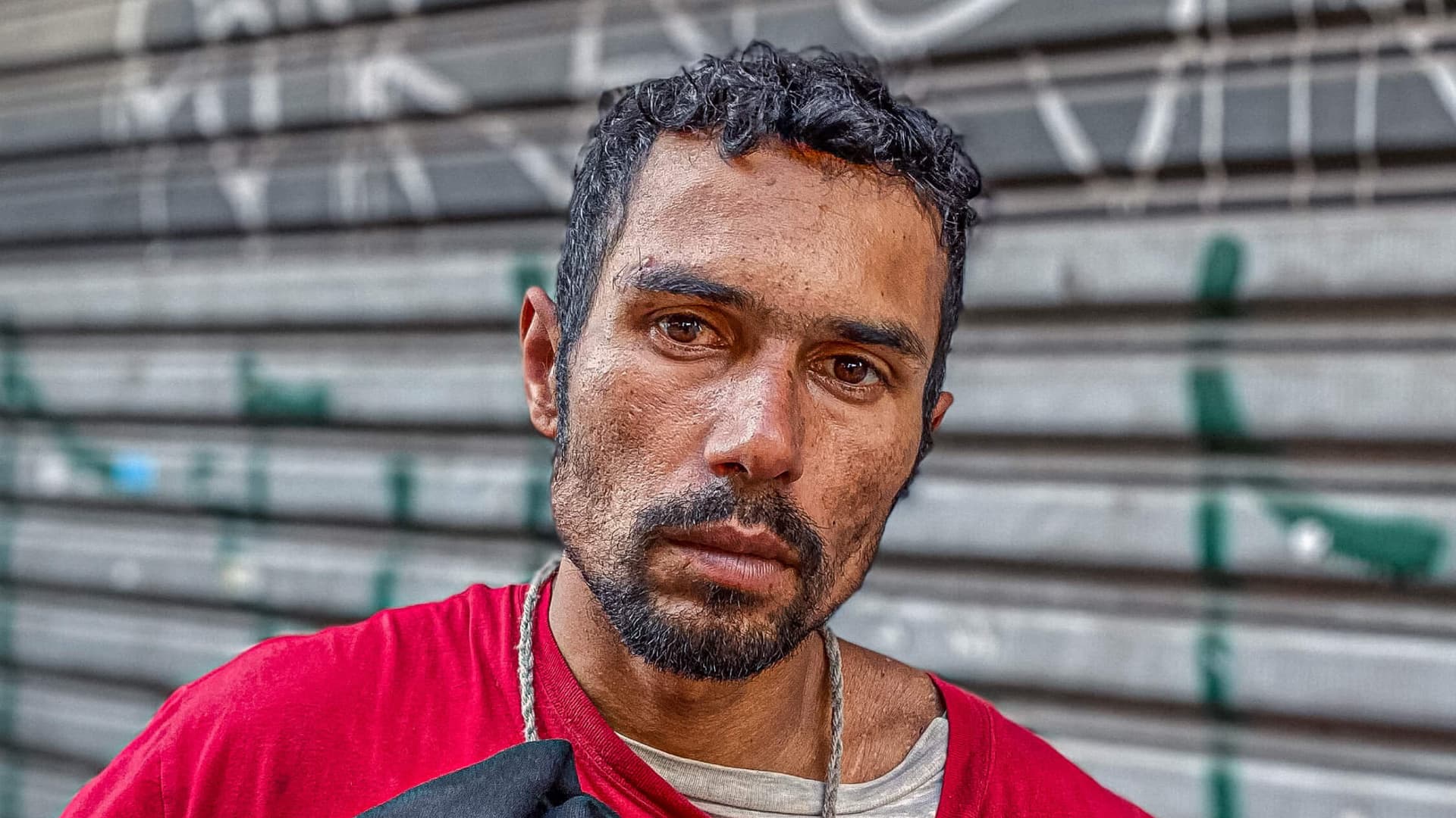 “Vim ver meus familiares, só que não achei. Sou lá de Vila Velha, ES.”
